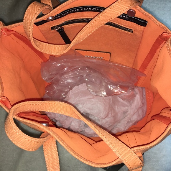 Marc Jacob peanuts tote - Picture 5 of 8